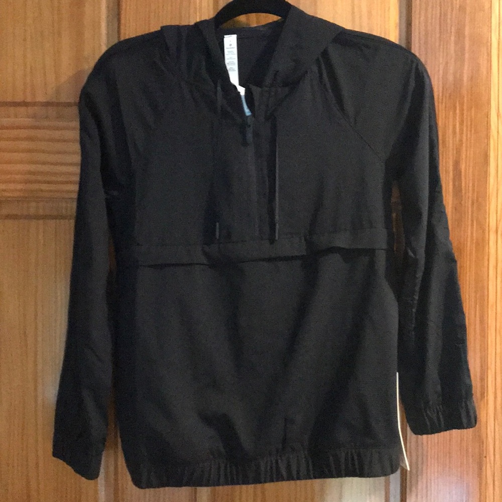 Lululemon Light Half Zip Pullover Jacket